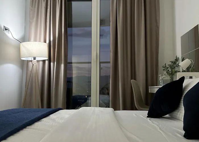 Apartment 36th Floor - Skyline Corner 320 Skopje