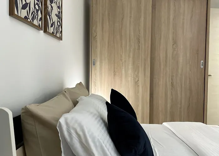 36th Floor - Skyline Corner 320 Skopje